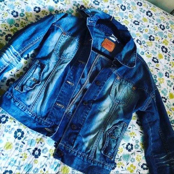 Levi's Jackets & Blazers - Levi Jean Jacket